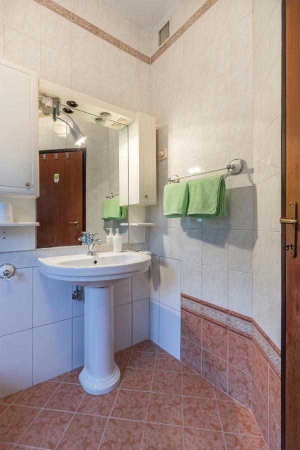 Apartment Danijela I Pula Exterior foto